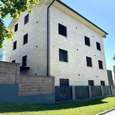 Moste 5 -with Pool&parking, Ev Station Lublana