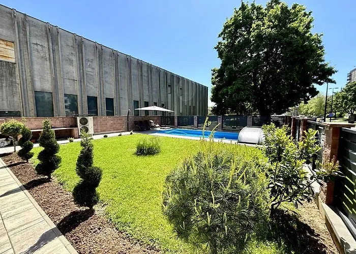 Daire Moste 5 -with Pool&parking, Ev Station